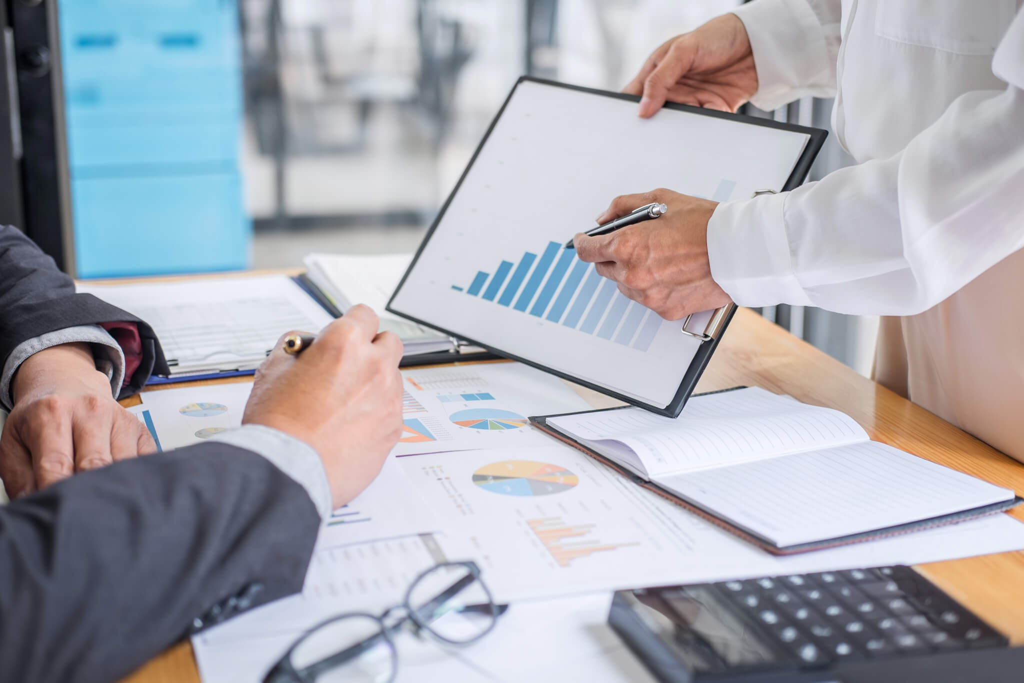 business-team-consultant-working-with-new-startup-growth-project-plan-and-discussion-analyzing-for.jpg